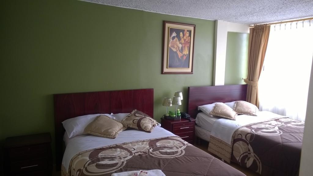 Hostal El Roble Кито Стая снимка