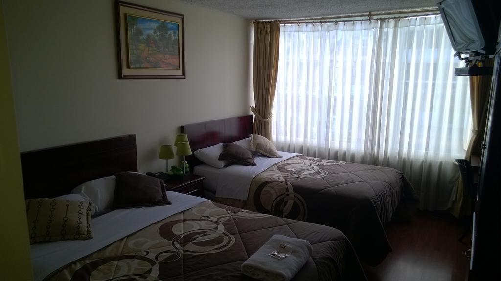 Hostal El Roble Кито Стая снимка